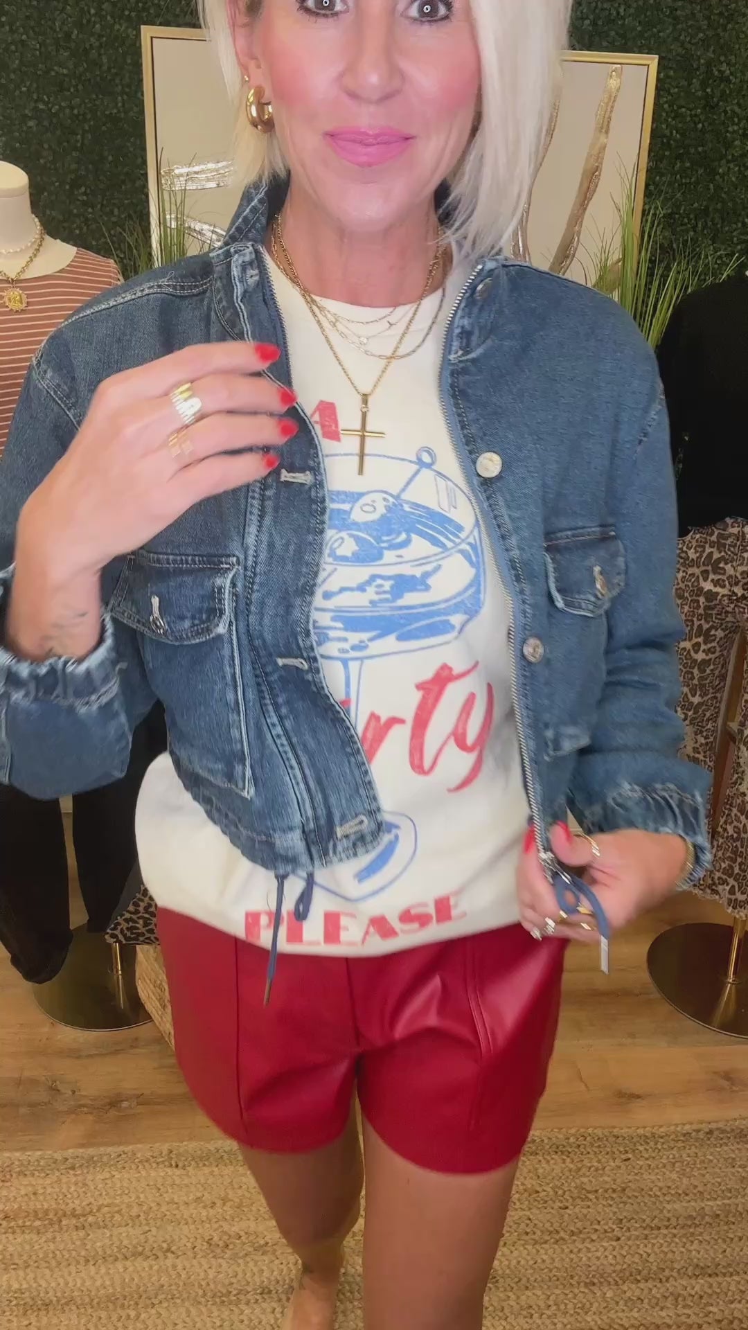 City chic cropped denim jacket