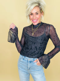 Tooled in mesh top