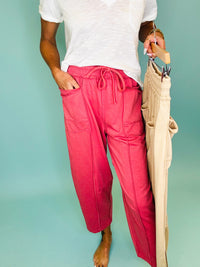Vacation mode lounge pants