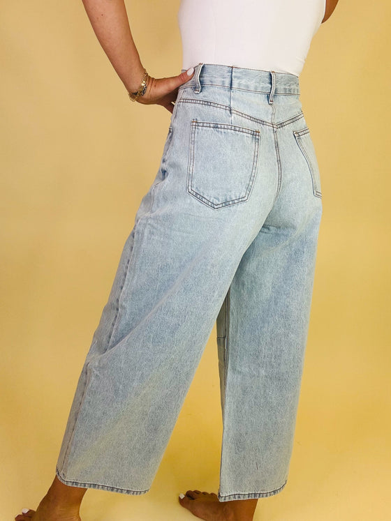 The breezy barrel denim