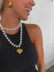  Pearl wrap necklace