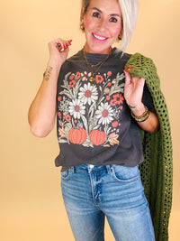 Fall florals and pumpkins tee