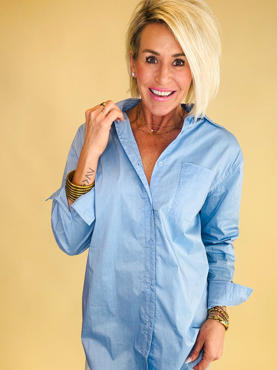 The promise button top blue
