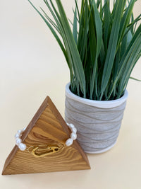 Beach pearl bracelet