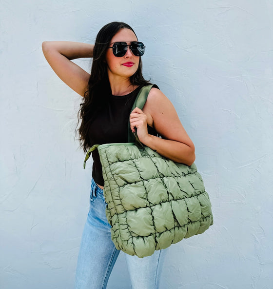 The puffer tote