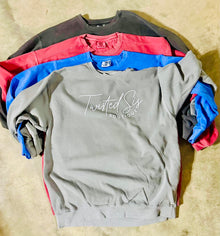  Twisted sis logo sweatshirt