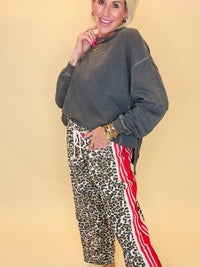 Easy days leopard pants