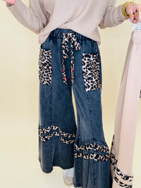 Fall on the wild Side pants/ 2 colors
