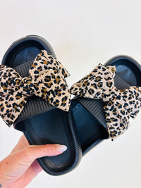 Lizzie leopard bow sandals