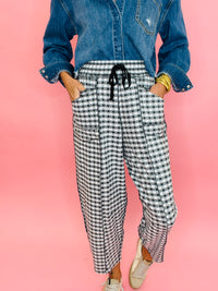 Fall feels checkered pants