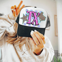  Tx checkered hat