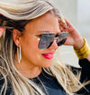 SO CHIC AND CLASSY SUNGLASSES/ AVAILABLE IN 2 COLORS