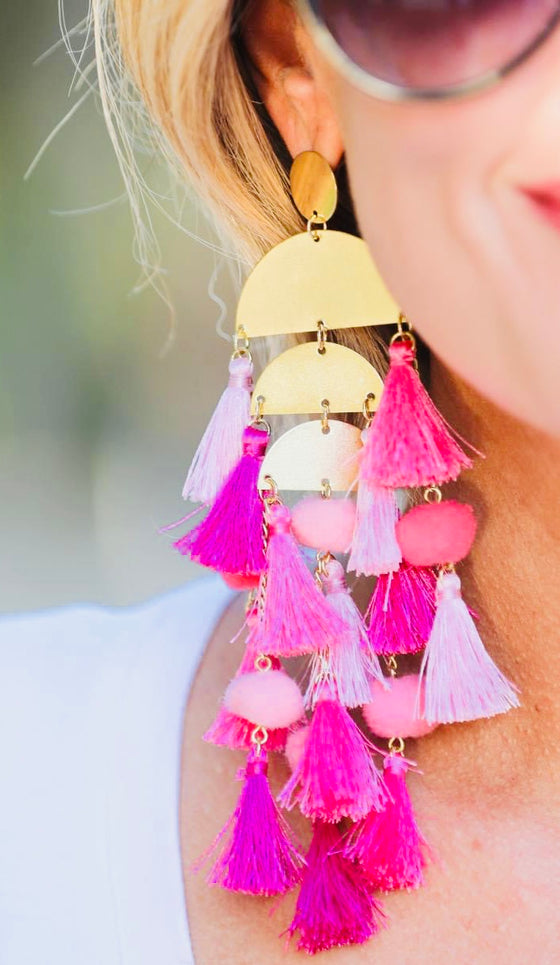 THE CHANDELIER EARRINGS/ AVAILABLE IN 6 COLORS