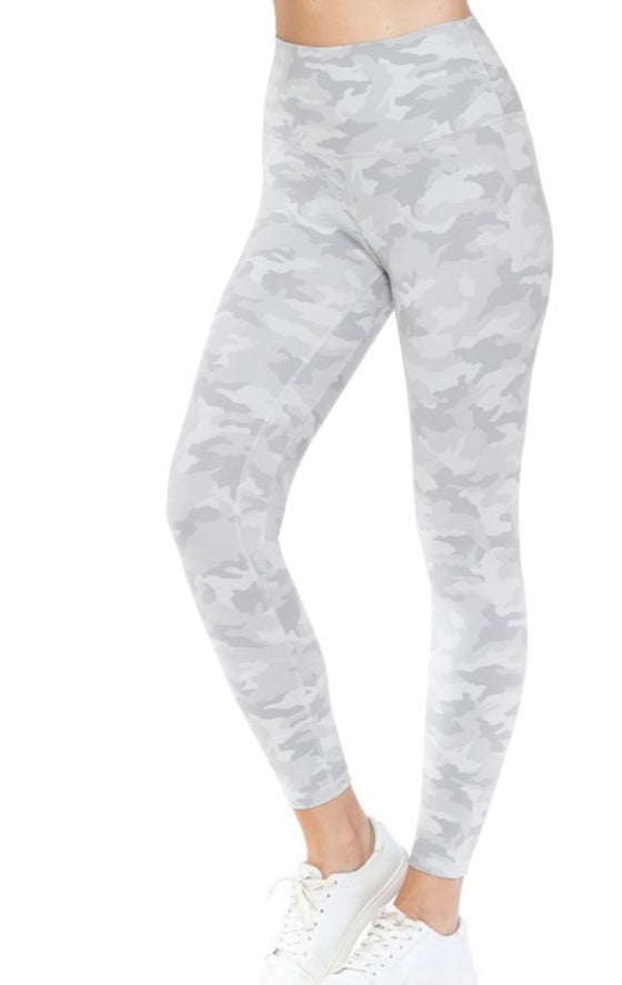 CAMO ACTIVE LEGGINGS/ AVAILABLE IN 2 COLORS