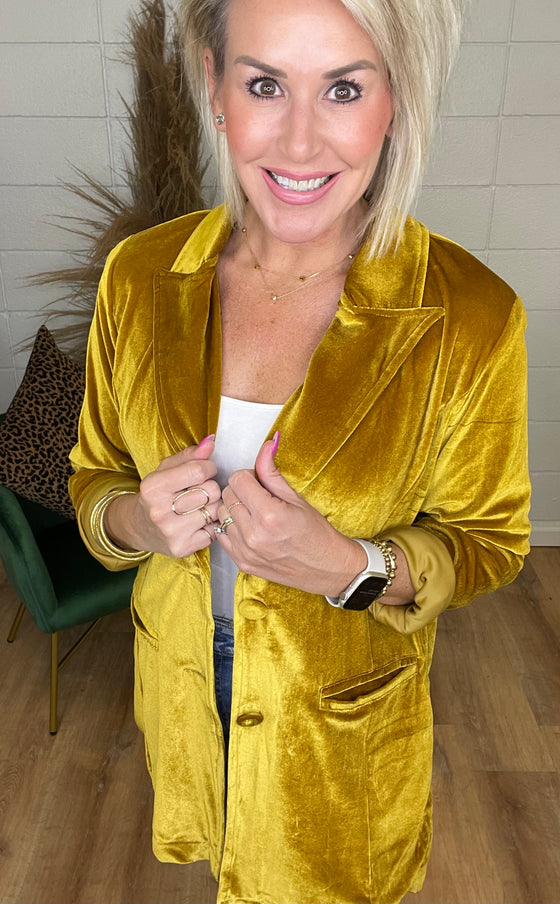 THE NYX VELVET BLAZER/ AVAILABLE IN 4 COLORS
